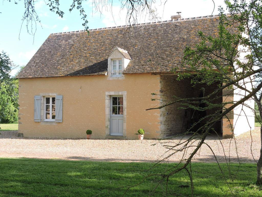 Gite De La Hertaudiere Montbizot Экстерьер фото