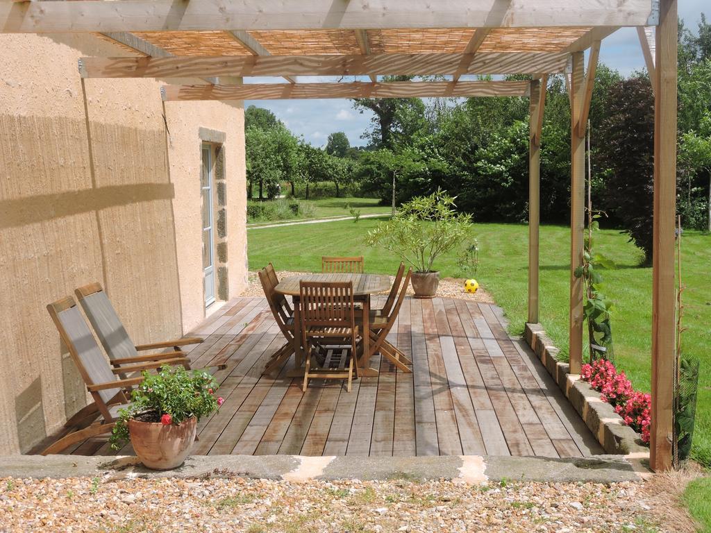 Gite De La Hertaudiere Montbizot Экстерьер фото